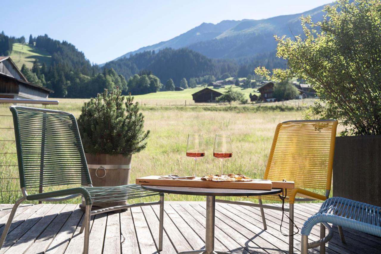 Lenk Lodge - Boutique & Design Hotel Und Apartements Exterior photo